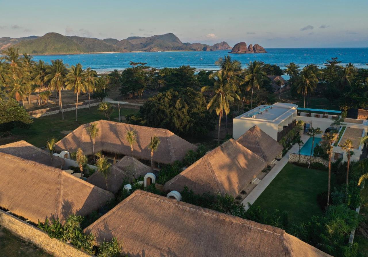 Boni Beach Lombok Boutique Hotel & Villas Selong Belanak Extérieur photo
